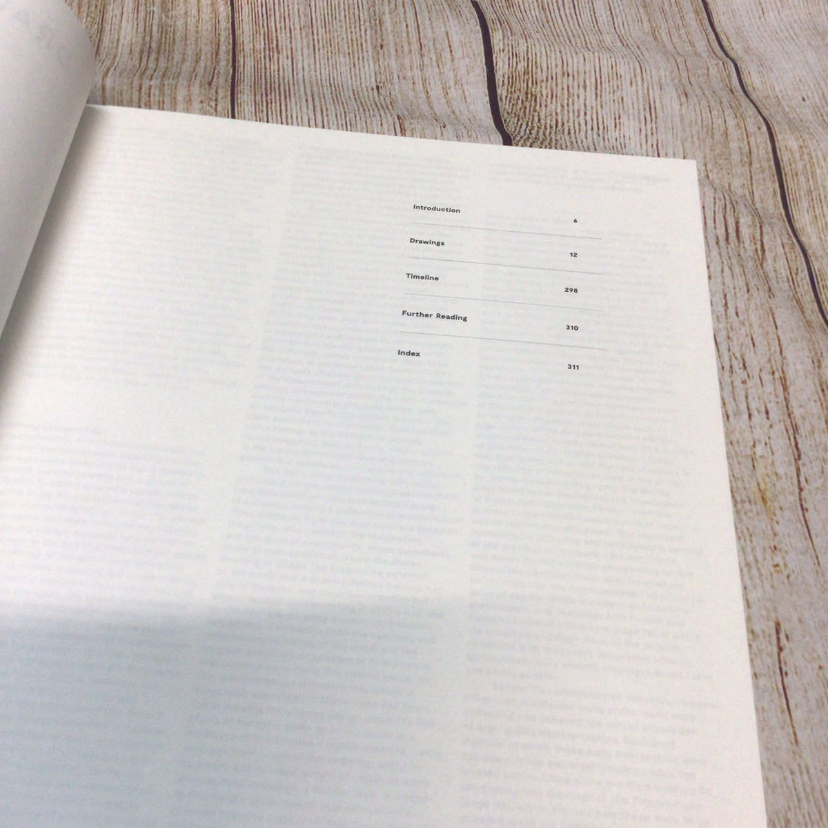 Drawing Architecture by Helen Thomas (Phaidon) 9781837291052