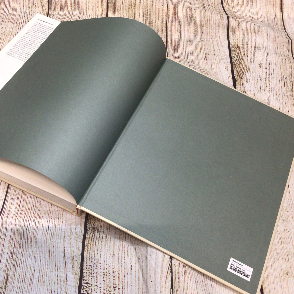 Drawing Architecture by Helen Thomas (Phaidon) 9781837291052