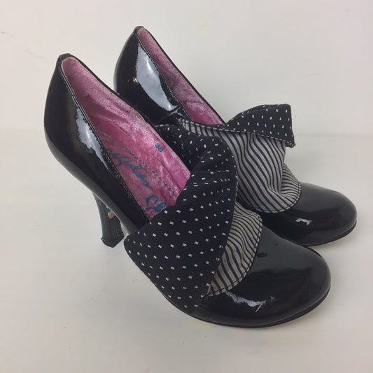 Irregular Choice Black Patent Leather Flick Flack Mutiny Heels Size 3 UK (36 EU)