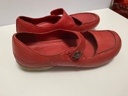 Clarkes Active Air Mary Janes Shoes Red Size 5.5