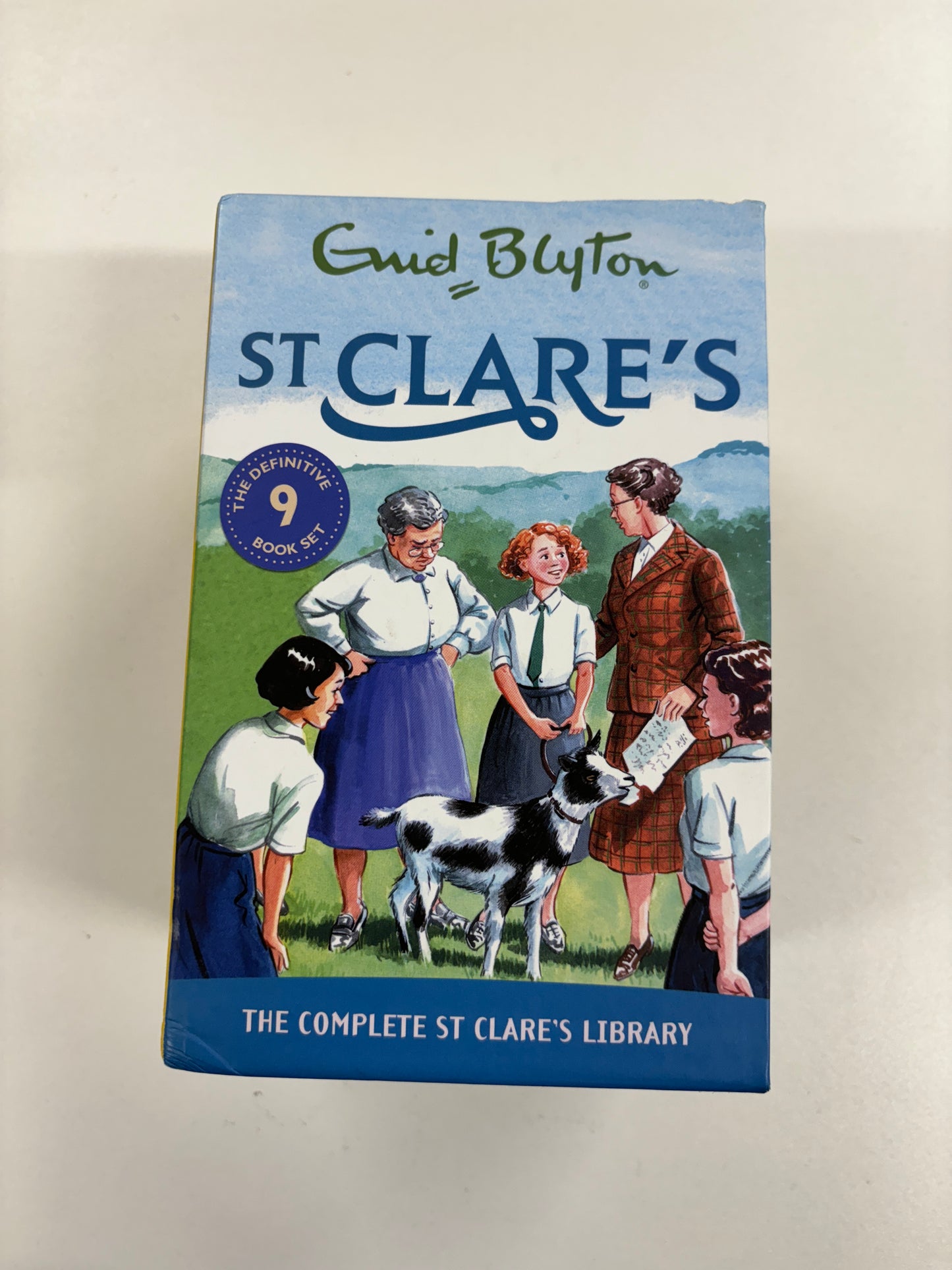 St Clare's 9 Book Set, Enid Blyton, Hodder Children's Books, 2018