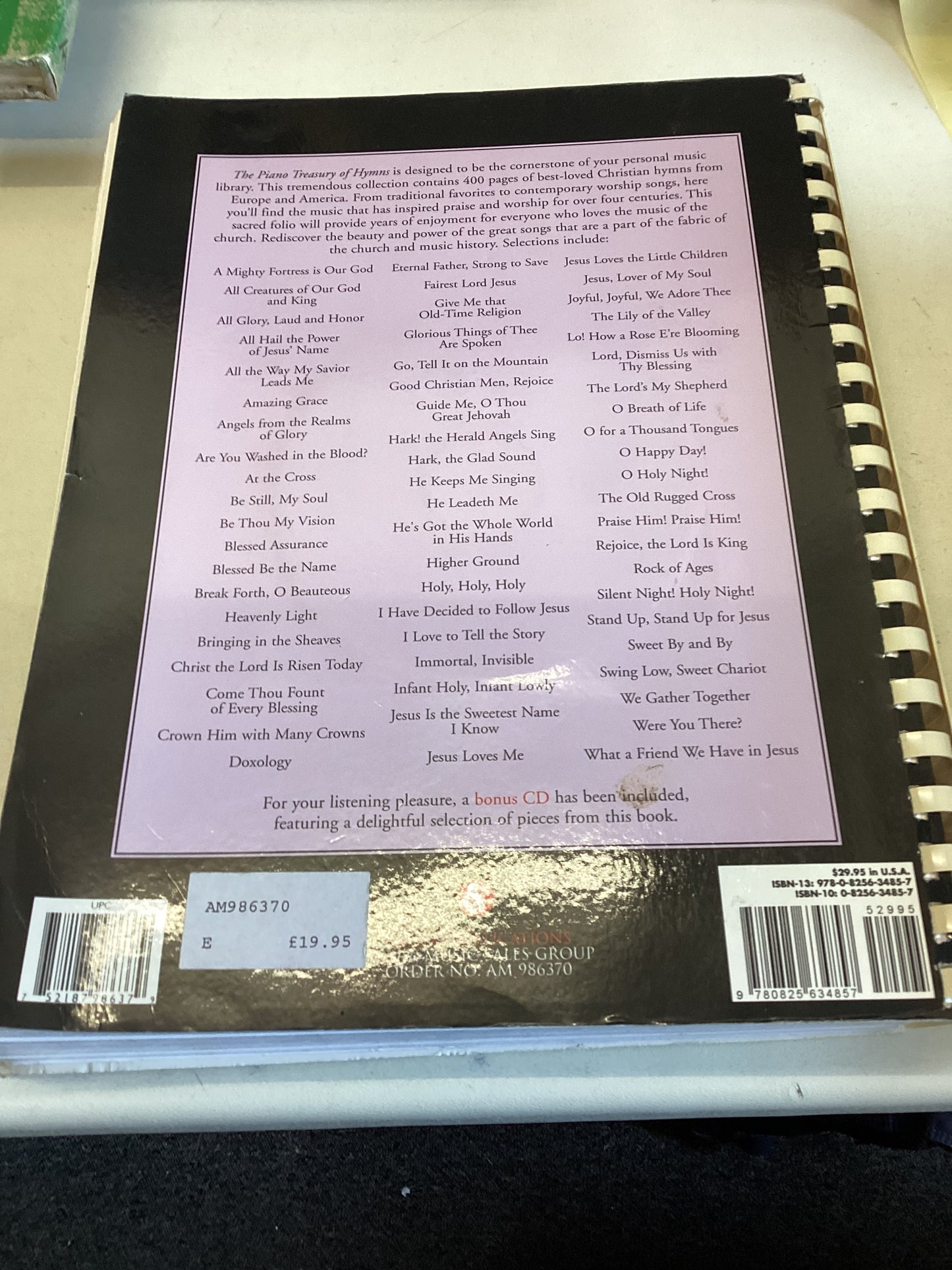 The Piano Treasury of Hymns Over 200 Best-Loved Christian Hymns Includes CD