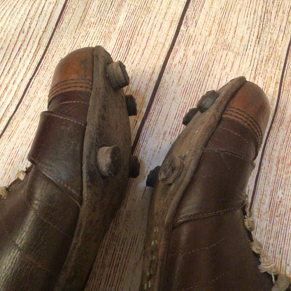 Vintage 1940s Barbarian Brown Leather Football Boots w/Spare Laces