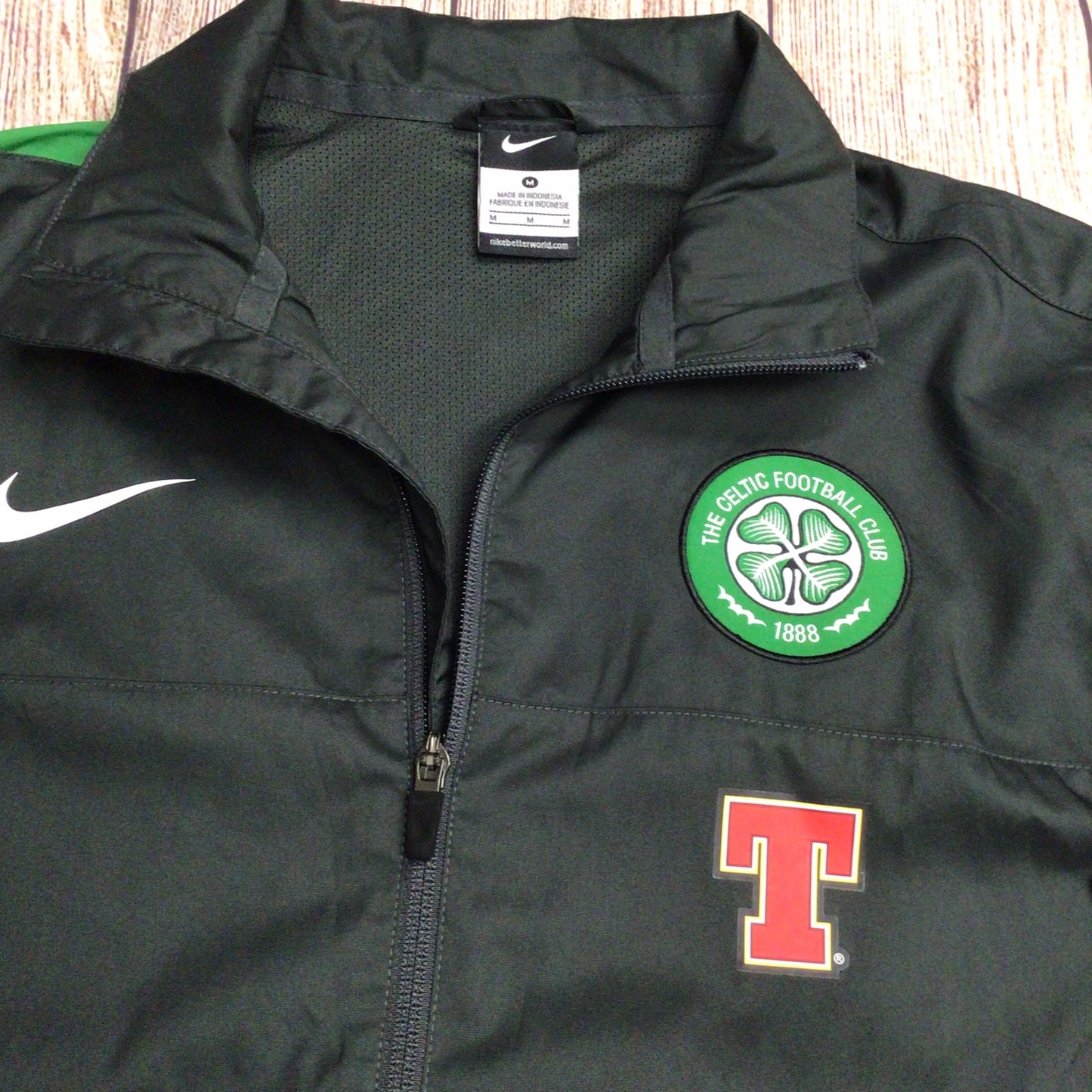 Nike Celtic FC Football Club Dark Green Full Zip Jacket Size M