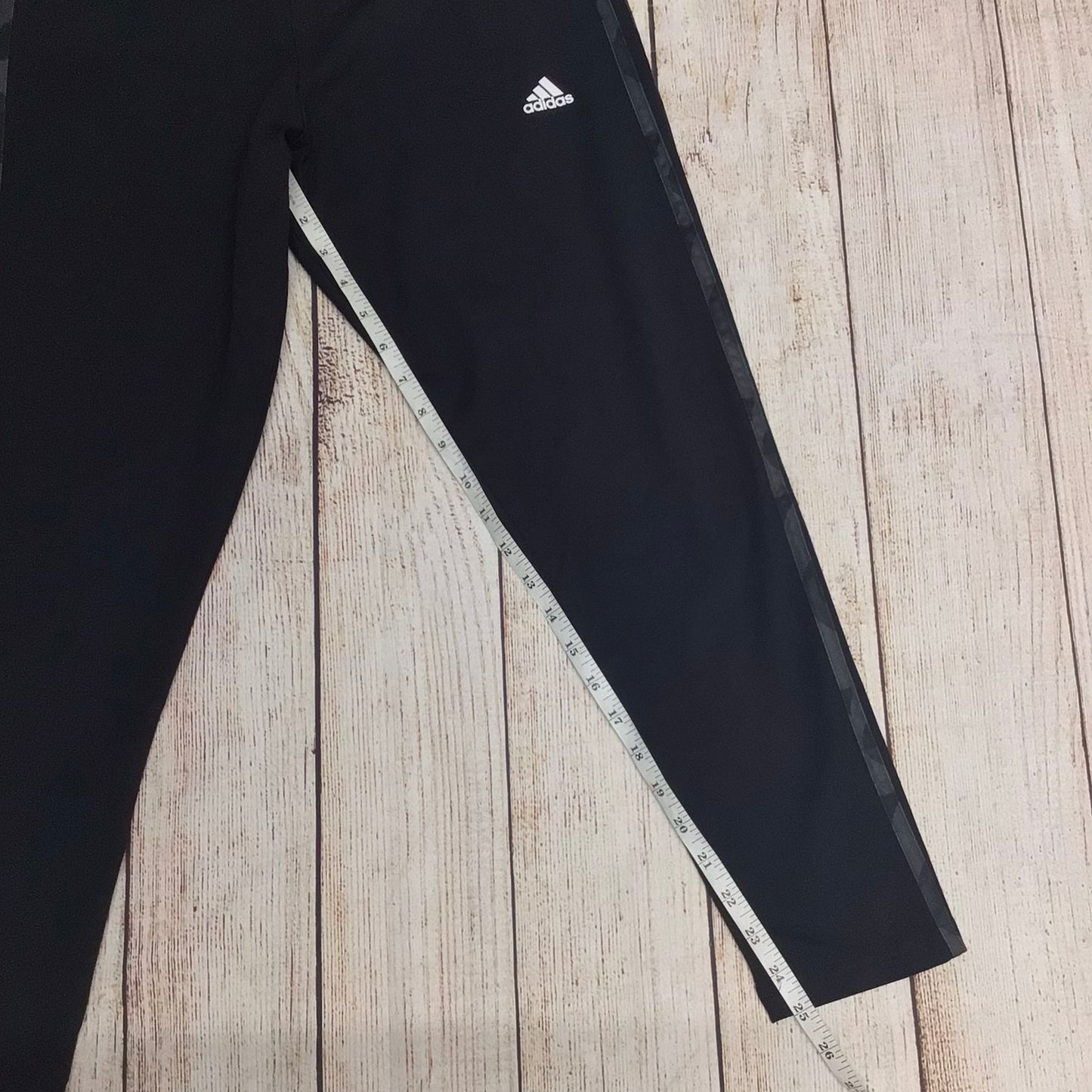 BNWT Adidas Black High Rise Tight Fit 7/8 Leggings Size L (16-18 UK)