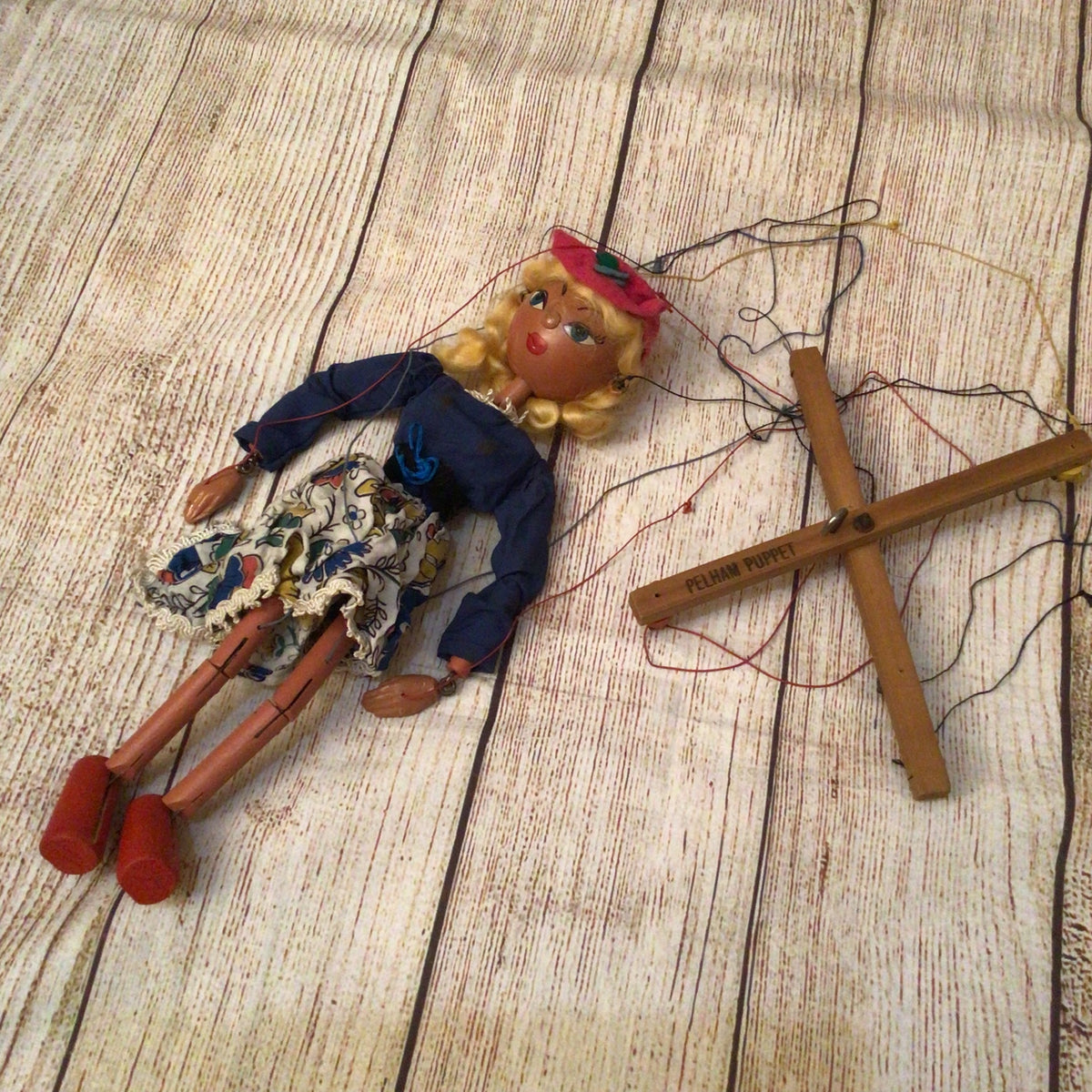 Pelham Puppets - 4x Puppets (incl. Green Witch)