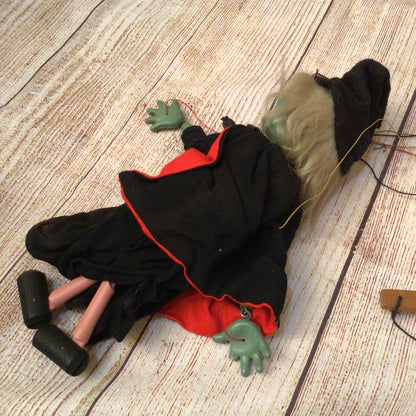 Pelham Puppets - 4x Puppets (incl. Green Witch)
