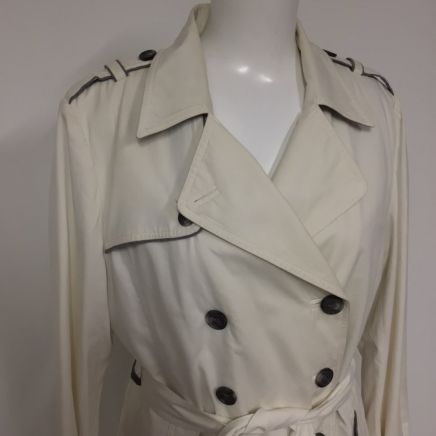 Jaeger Cream Trench Coat w/Removable Wool Inner Gilet Size L