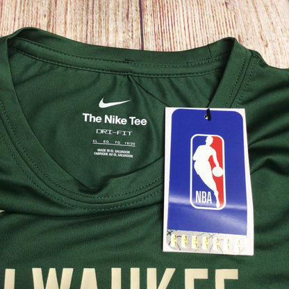 BNWT Nike Green Milwaukee Bucks Basketball Practice T-Shirt Size XL