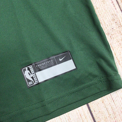 BNWT Nike Green Milwaukee Bucks Basketball Practice T-Shirt Size XL