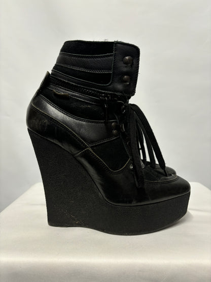 Burberry Black Wedge Heeled Suede and Shearling Boots 7/40