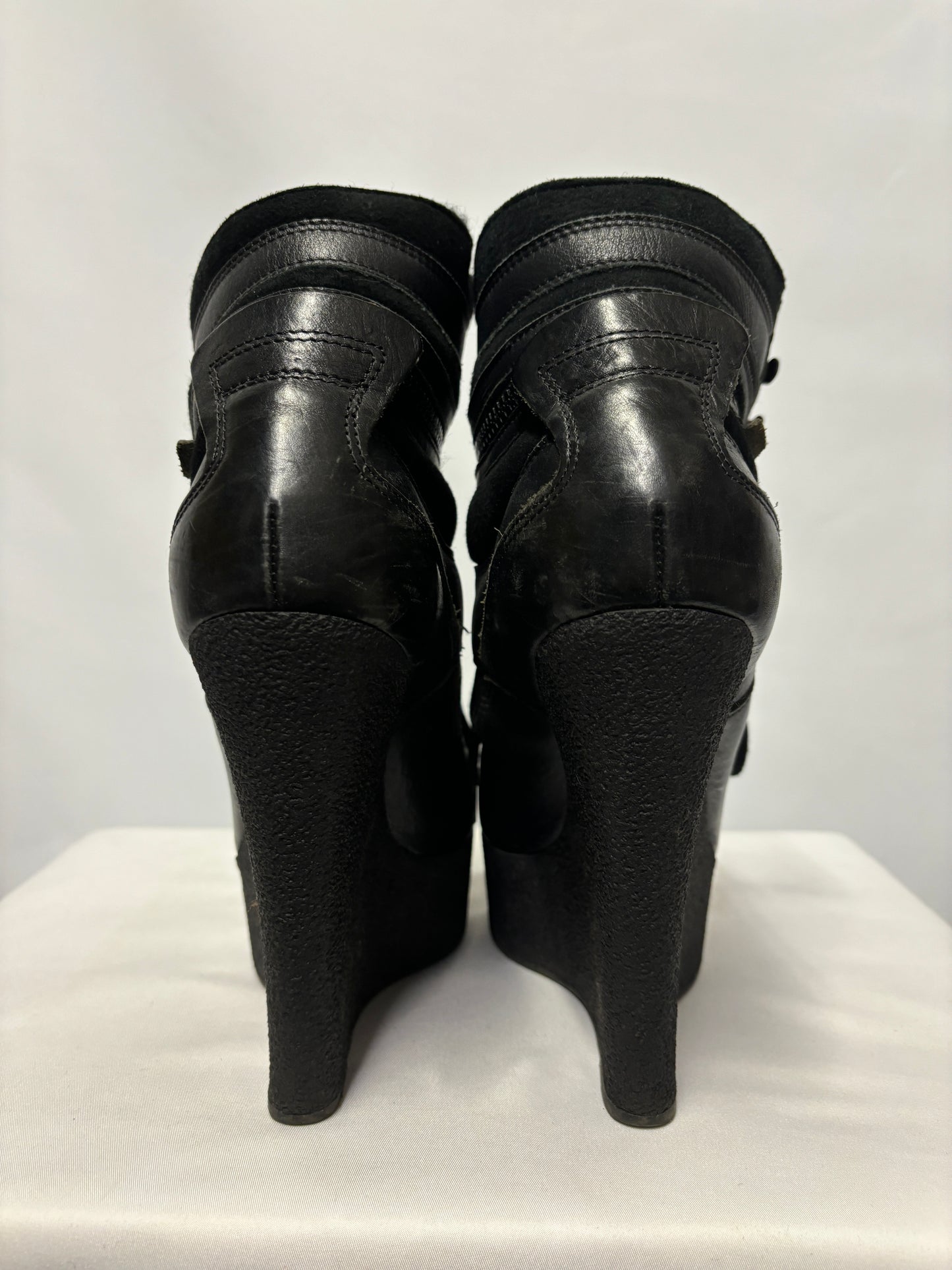 Burberry Black Wedge Heeled Suede and Shearling Boots 7/40