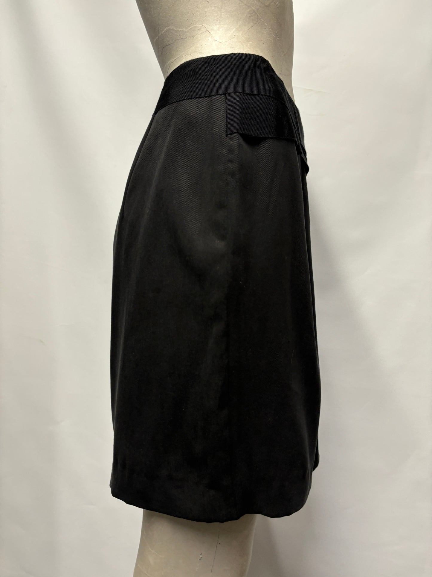 Elie Tahari Black Wrap Style Mini Skirt 6