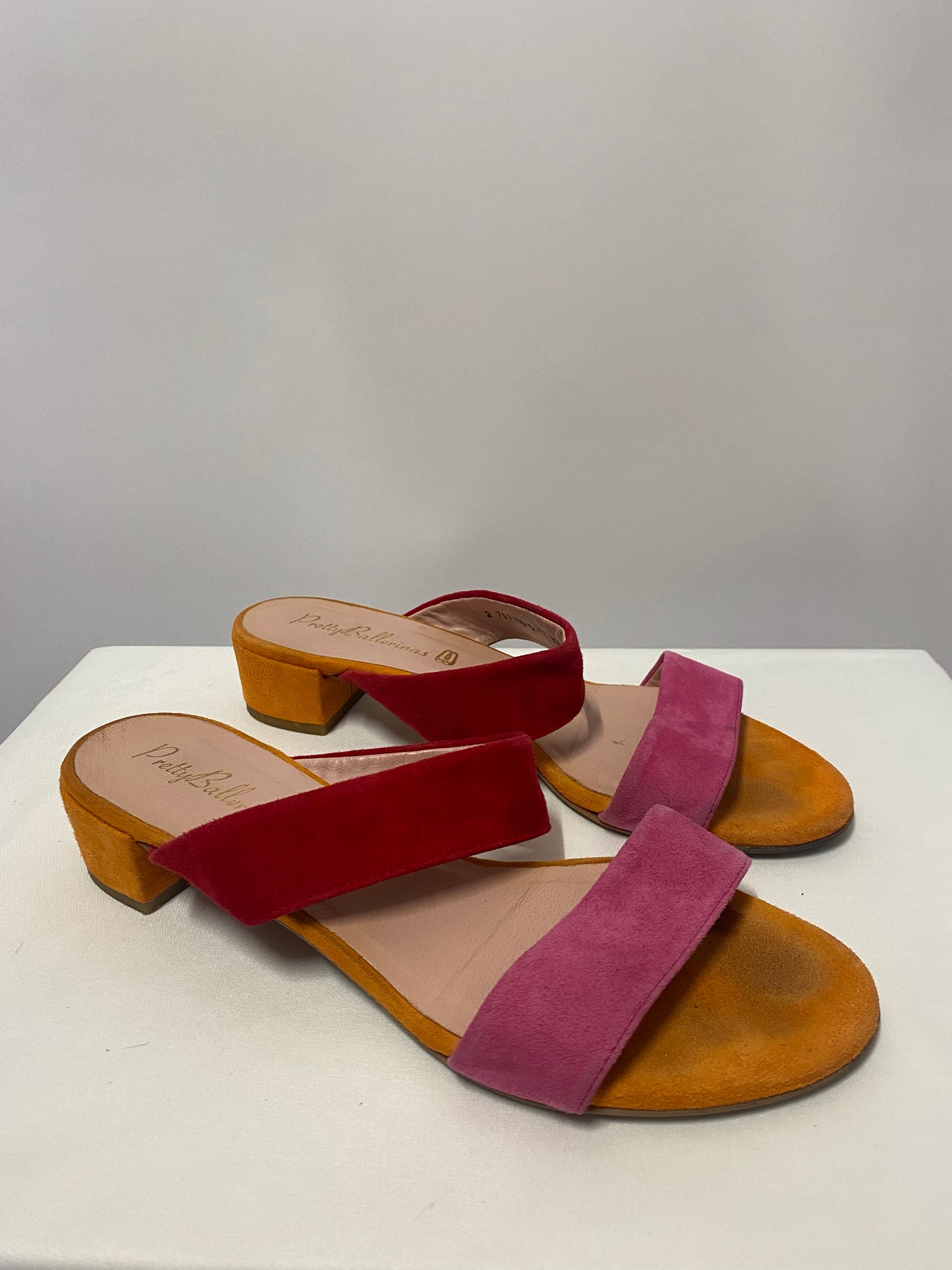Pretty Ballerinas Red, Pink and Orange Suede Slip On Sandals 6