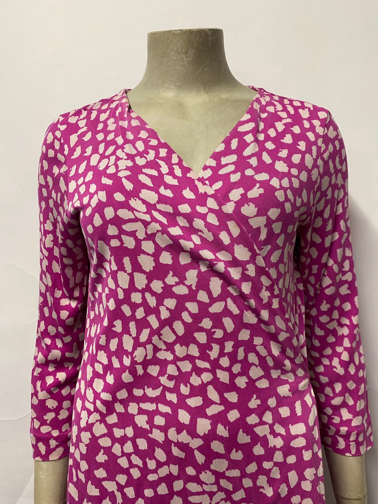 Diane Von Furstenberg Purple and White Patterned Silk Wrap Dress 8/12