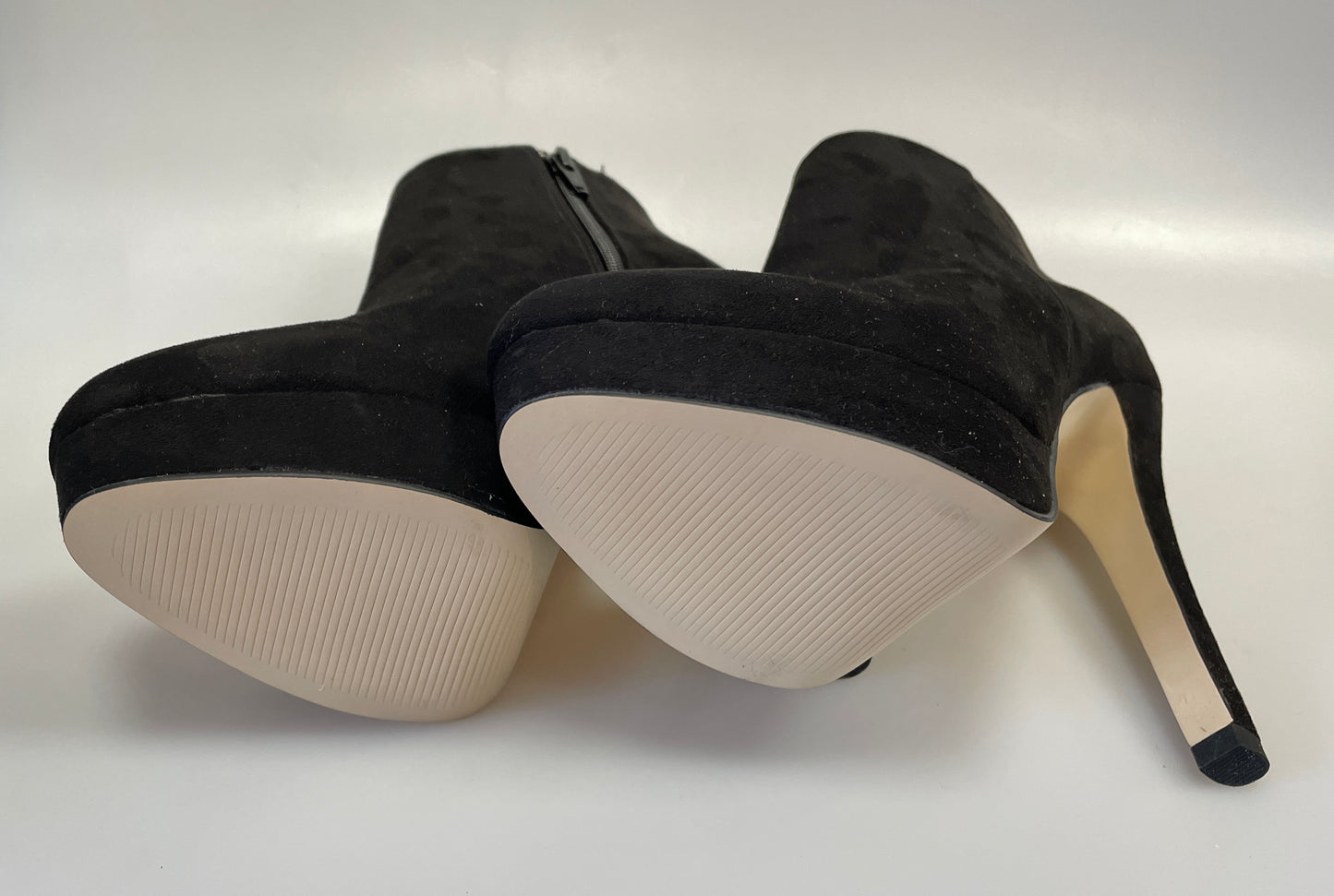 Carvela by Kurt Geiger New in Box Black Faux Suede Heeled Wedged Boots EU 38 UK 5