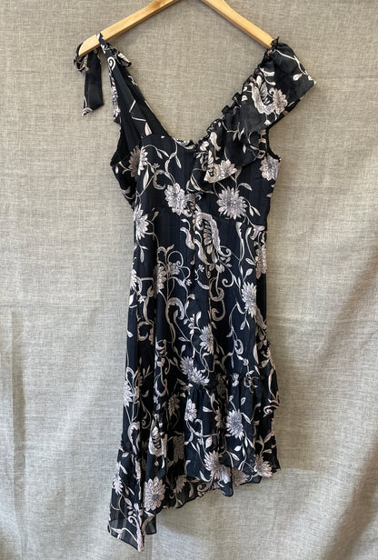 Bcbgmamaxazria Black Floral Pattern Asymmetric Short Dress Size 2 Extra Small
