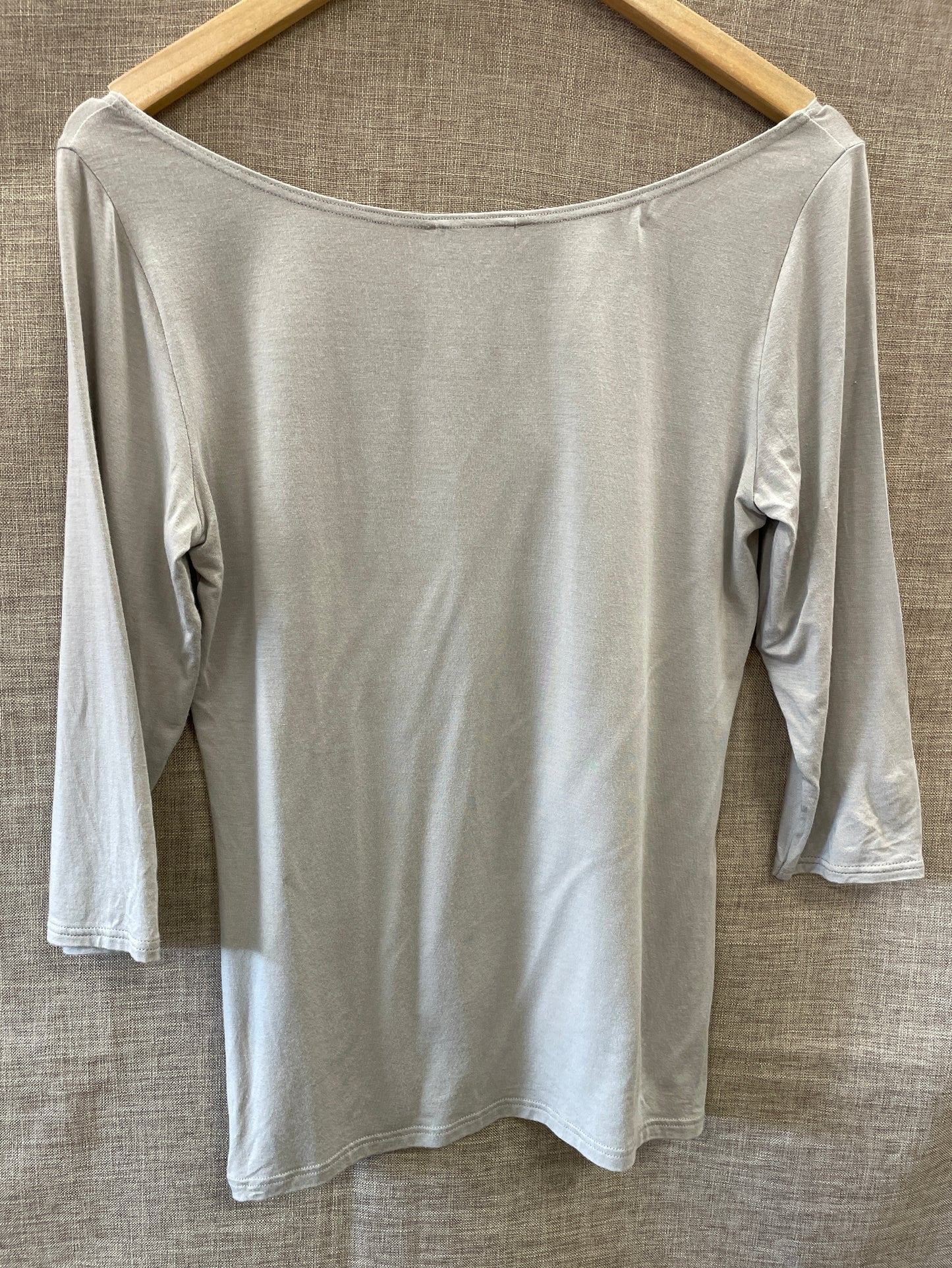 Sarah Pacini New with Tags Beige 3/4 Sleeve Scoop Neck T-Shirt Top Medium Large