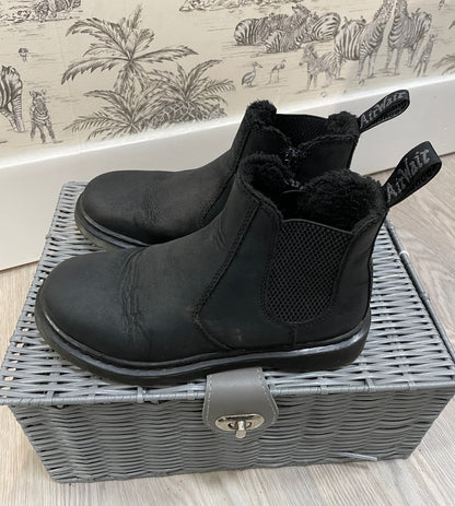 Doc Dr Martens Black Leather Nubuck Fur Lined Air Wair Ankle Boots UK 3