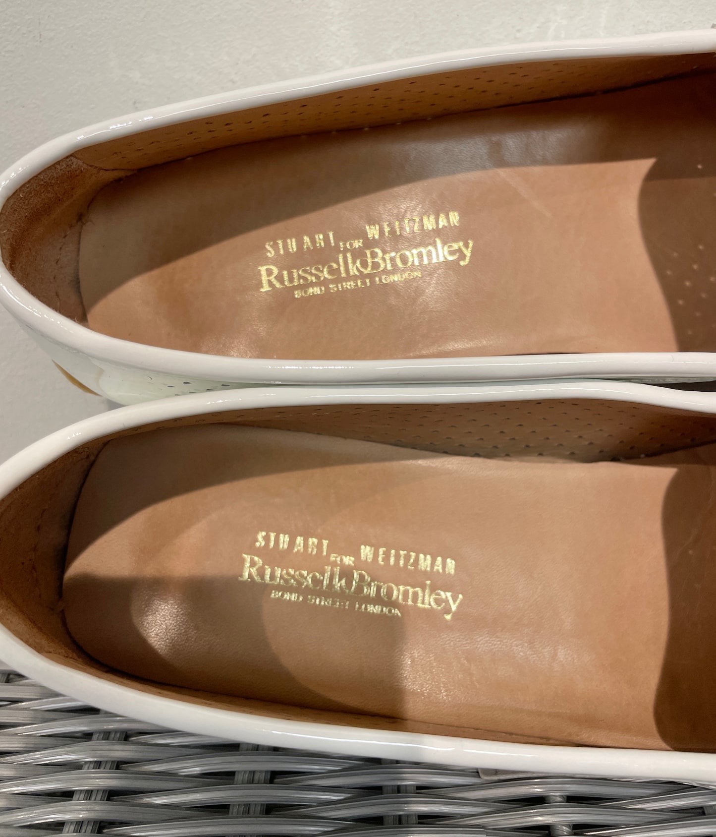 Stuart Weitzman for Russell & Bromley White Patent Leather Flat Moccasin Shoe 9.5 UK 7.5