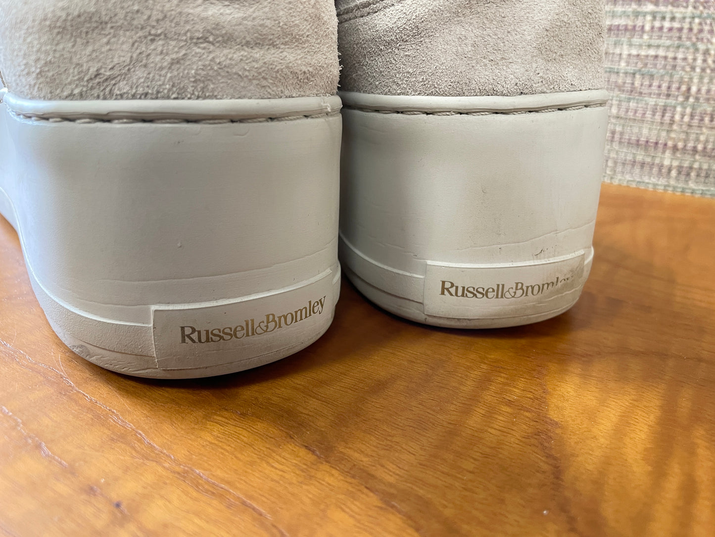 Russell & Bromley Cream Leather & Suede Pull On Wedge Trainers Size 42 UK 8