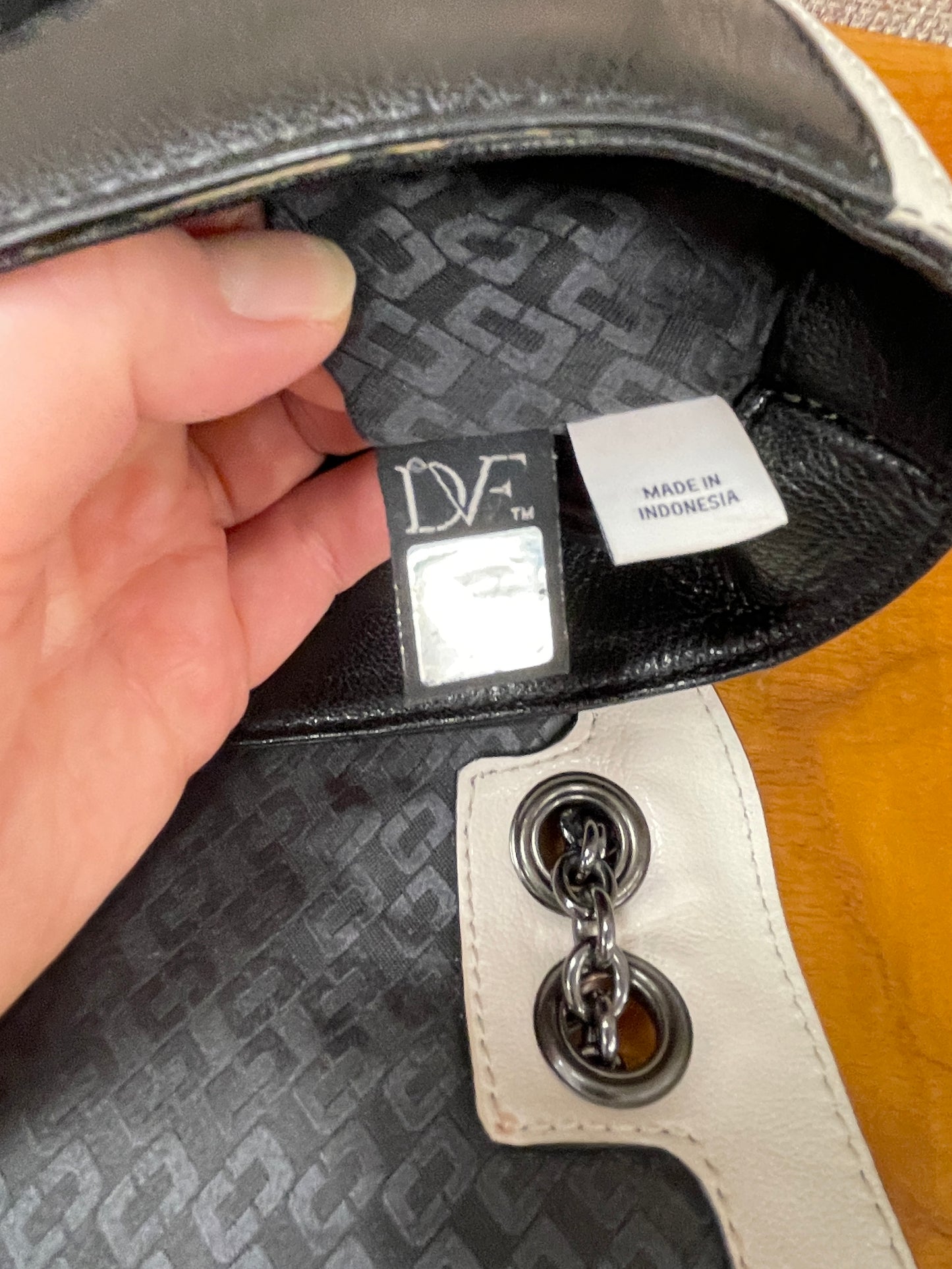 Diane Von Furstenberg Black Beige Ombre Snakeskin Leather Bag Handbag