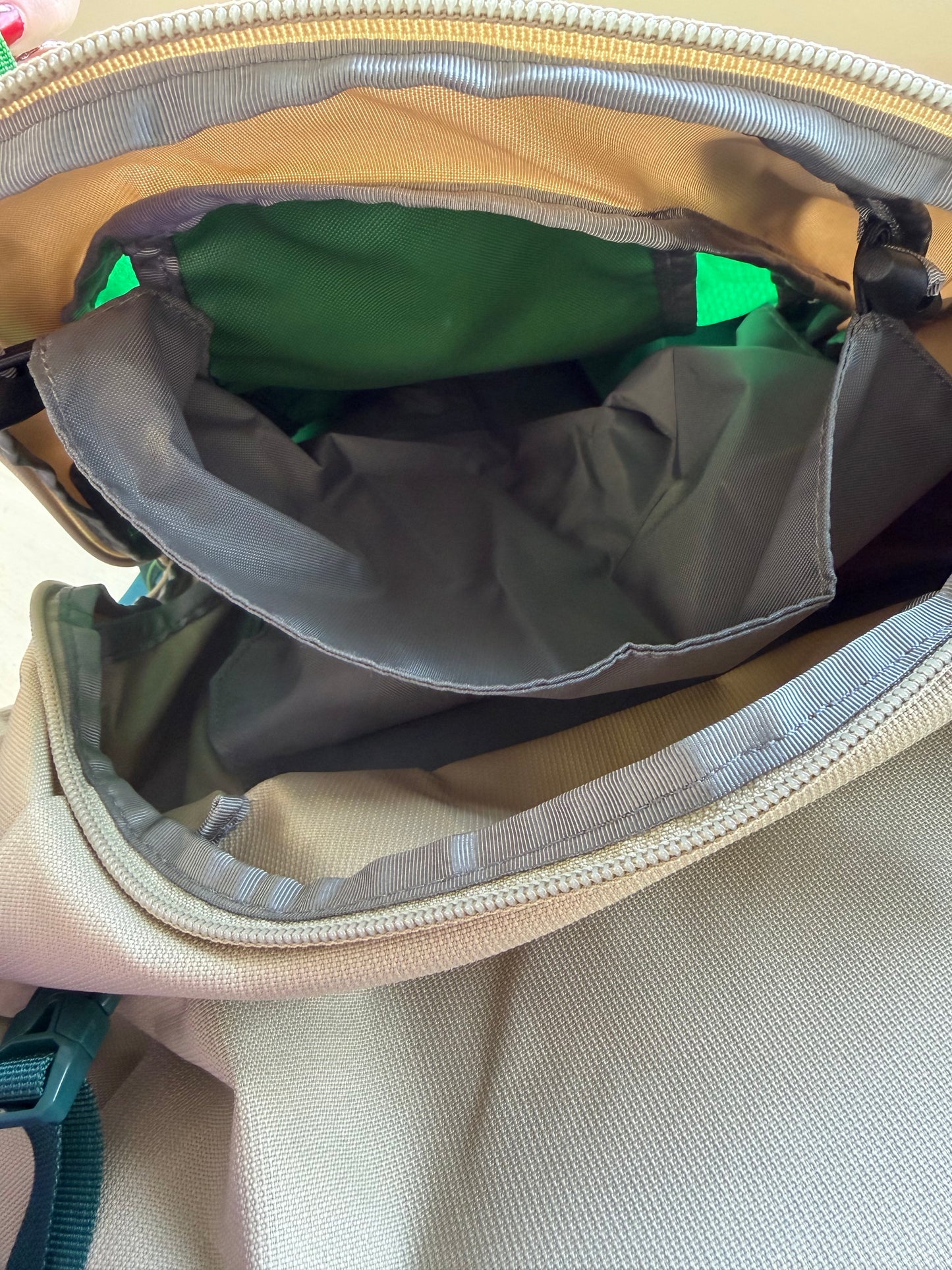 The North Face - Terra 65L Backpack (Green)