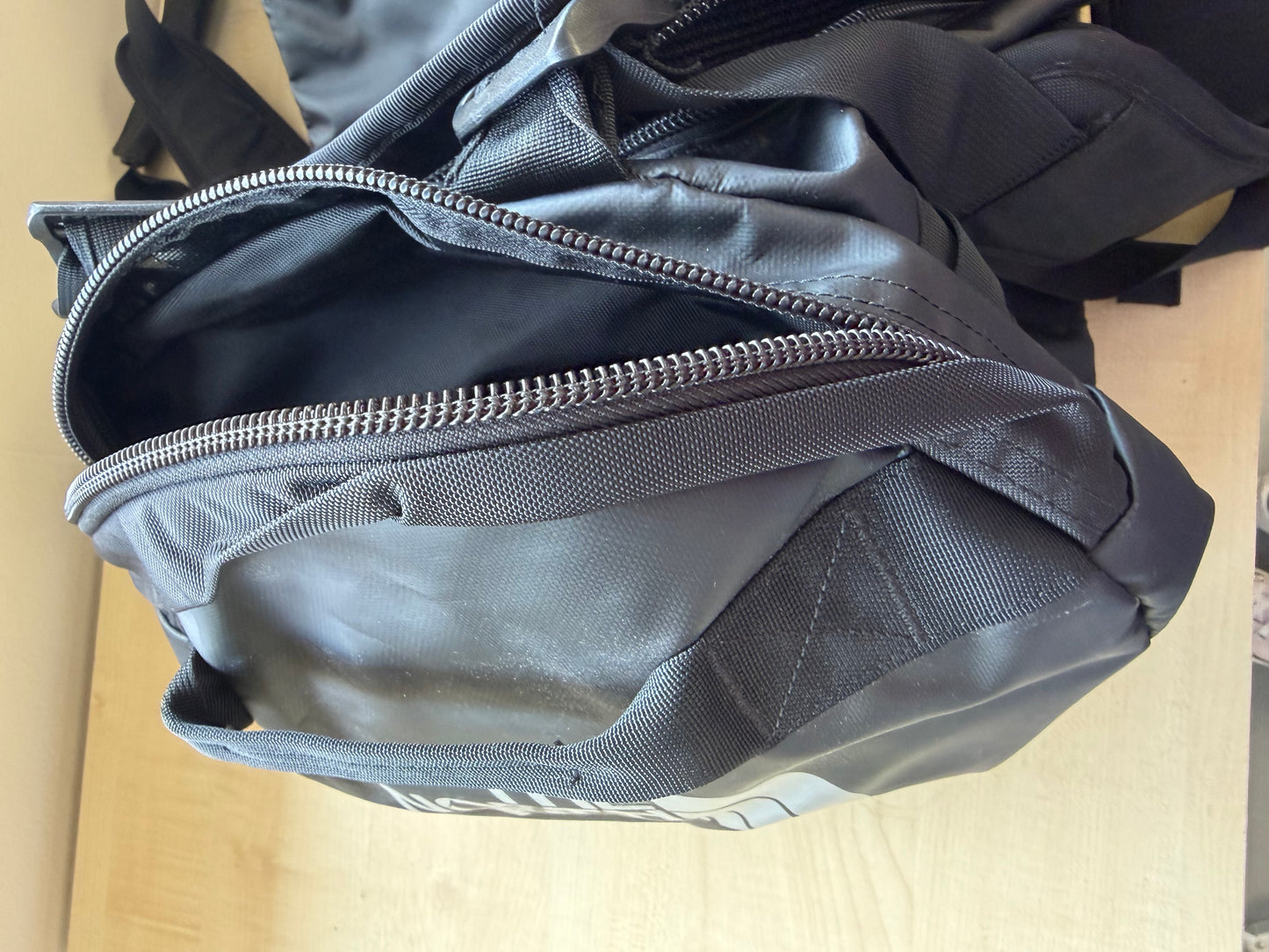 The North Face - Medium 71L Base Camp Duffle (Black)