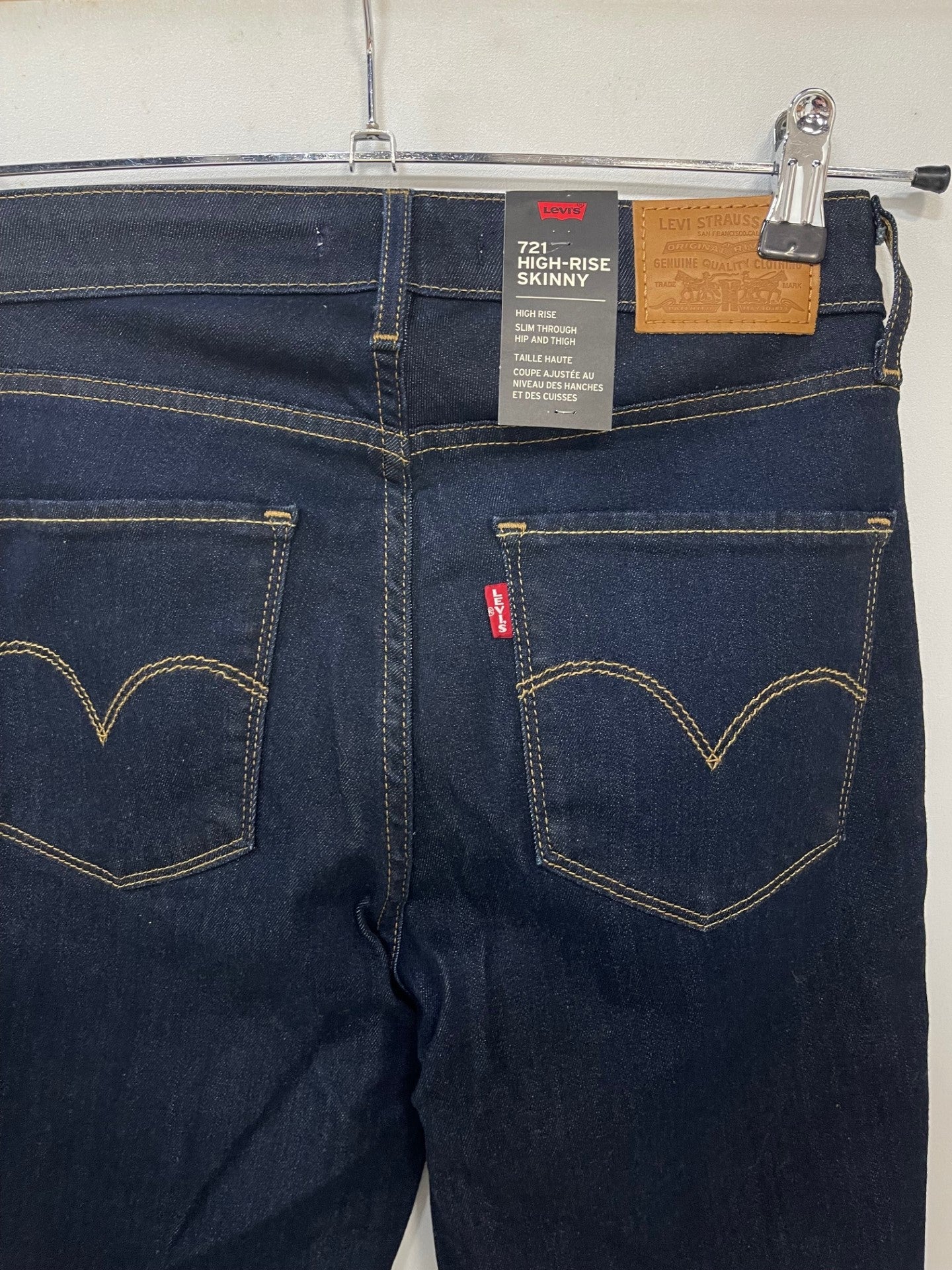 BNWT Levis Premium 721 High Rise Blue Skinny Jeans W27 L32
