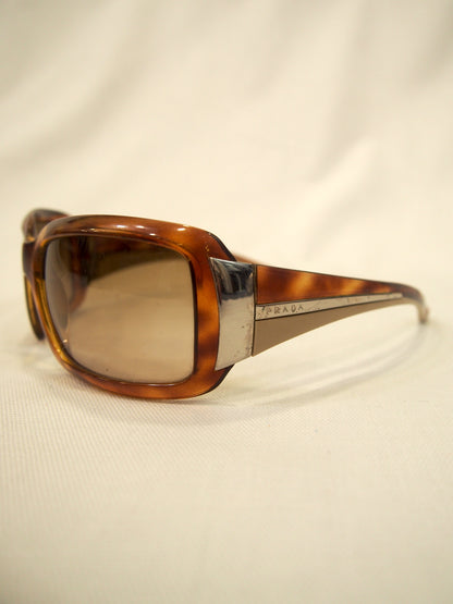 2000s Prada SPR-01H wrap sunglasses - Tortoise / Brown - Case
