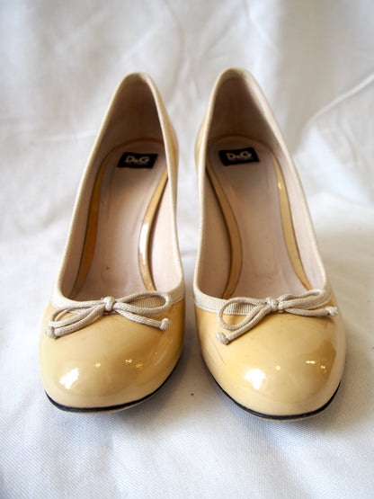 Dolce & Gabbana D&G cream orange patent leather high heels - EU38
