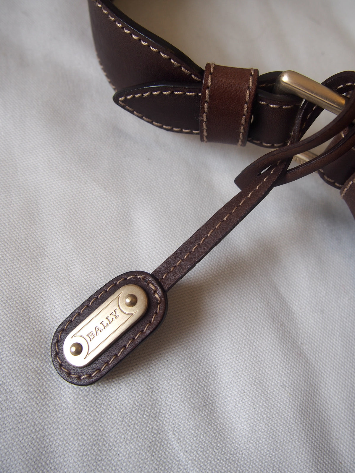 Bally 1990s Vintage crescent 'Hobo' suede & leather shoulder bag - Brown