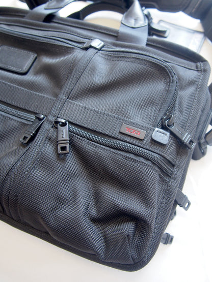 Tumi Alpha FXT Ballistic nylon briefcase - Expandable - Black