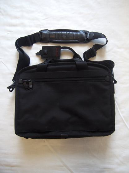 Tumi Alpha FXT Ballistic nylon briefcase - Expandable - Black