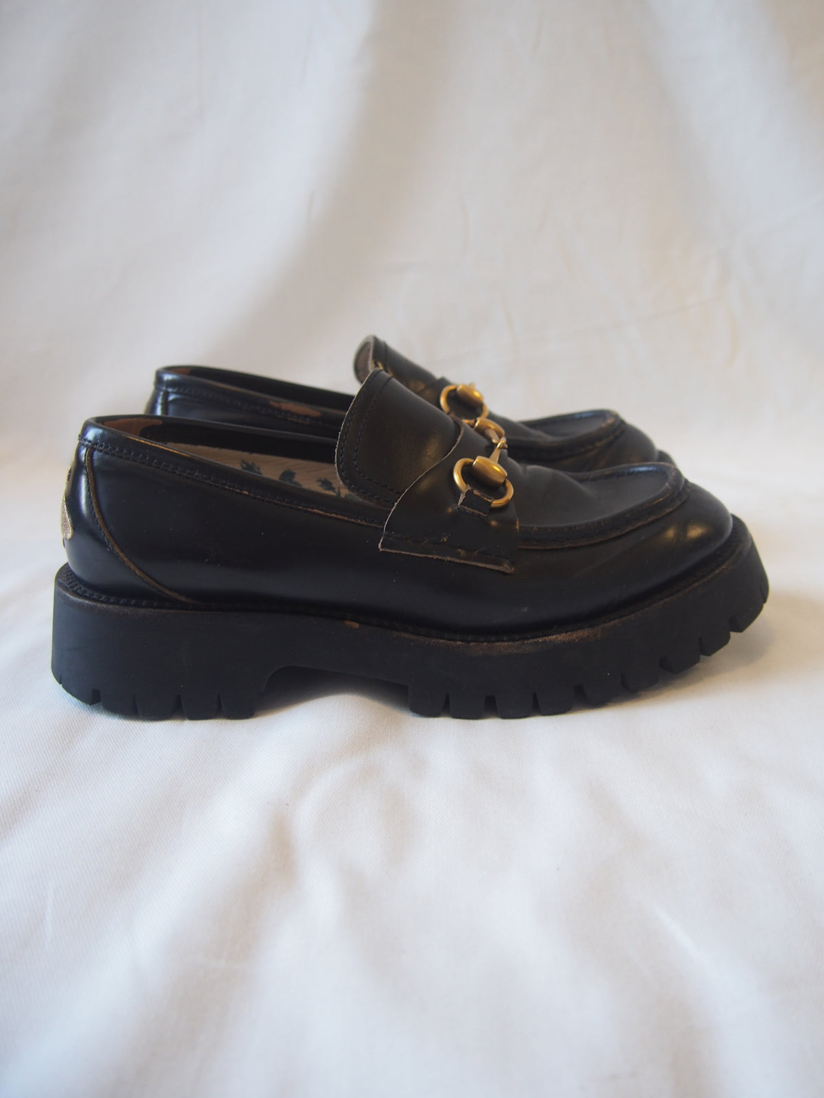 Gucci leather loafers with horsebit and lug sole - EU38 - Black