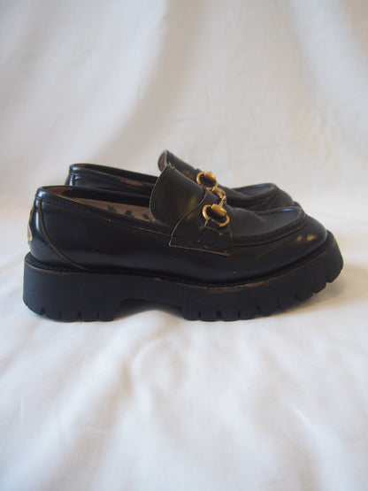 Gucci leather loafers with horsebit and lug sole - EU38 - Black