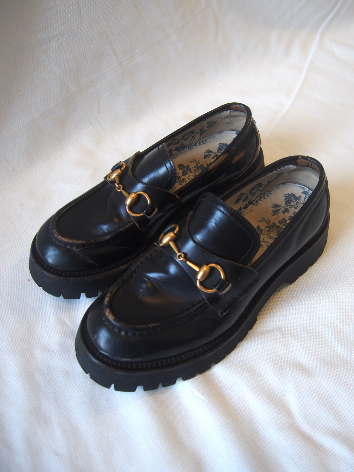 Gucci leather loafers with horsebit and lug sole - EU38 - Black