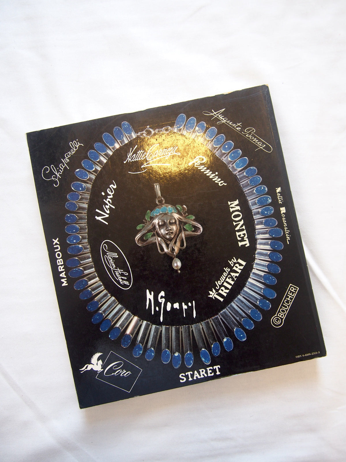 Jewels of Fantasy - Costume Jewelry of the 21st Century - Abrams
