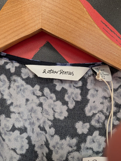 BNWT & Other Stories Blue/Black Floral Wrap Tea Dress Size 12