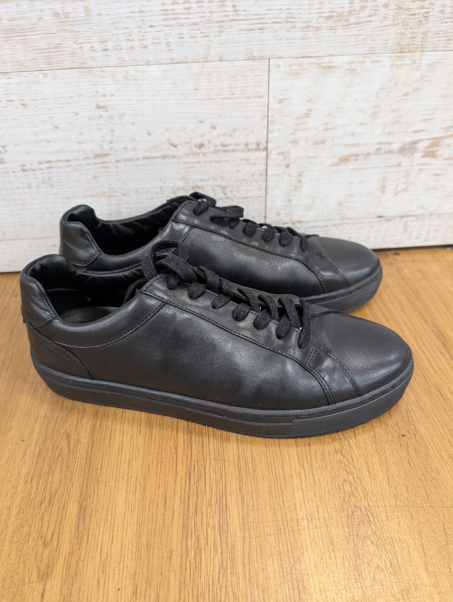 Tommy Hilfiger Black Leather Trainers Size 9