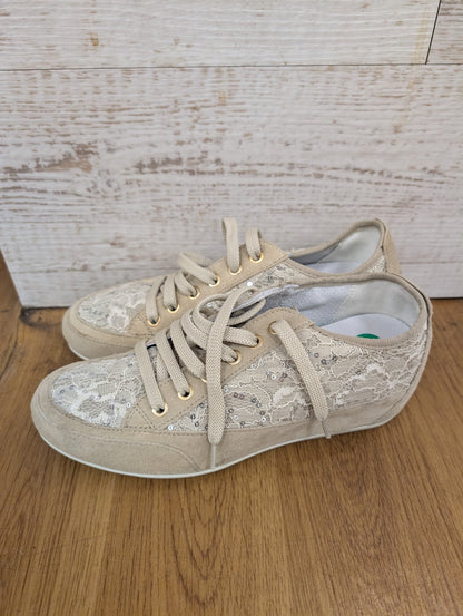 Igi & Co. Serena Beige Trainers Size 4