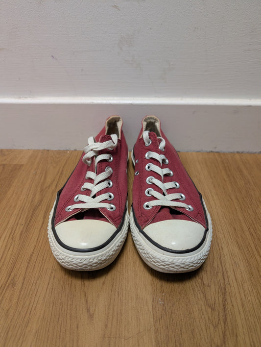 Converse Chuck Taylor All Star Burgundy Low Top Sneakers Size 5