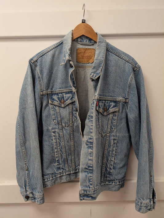 Levi's Blue Denim Trucker Jacket Size M