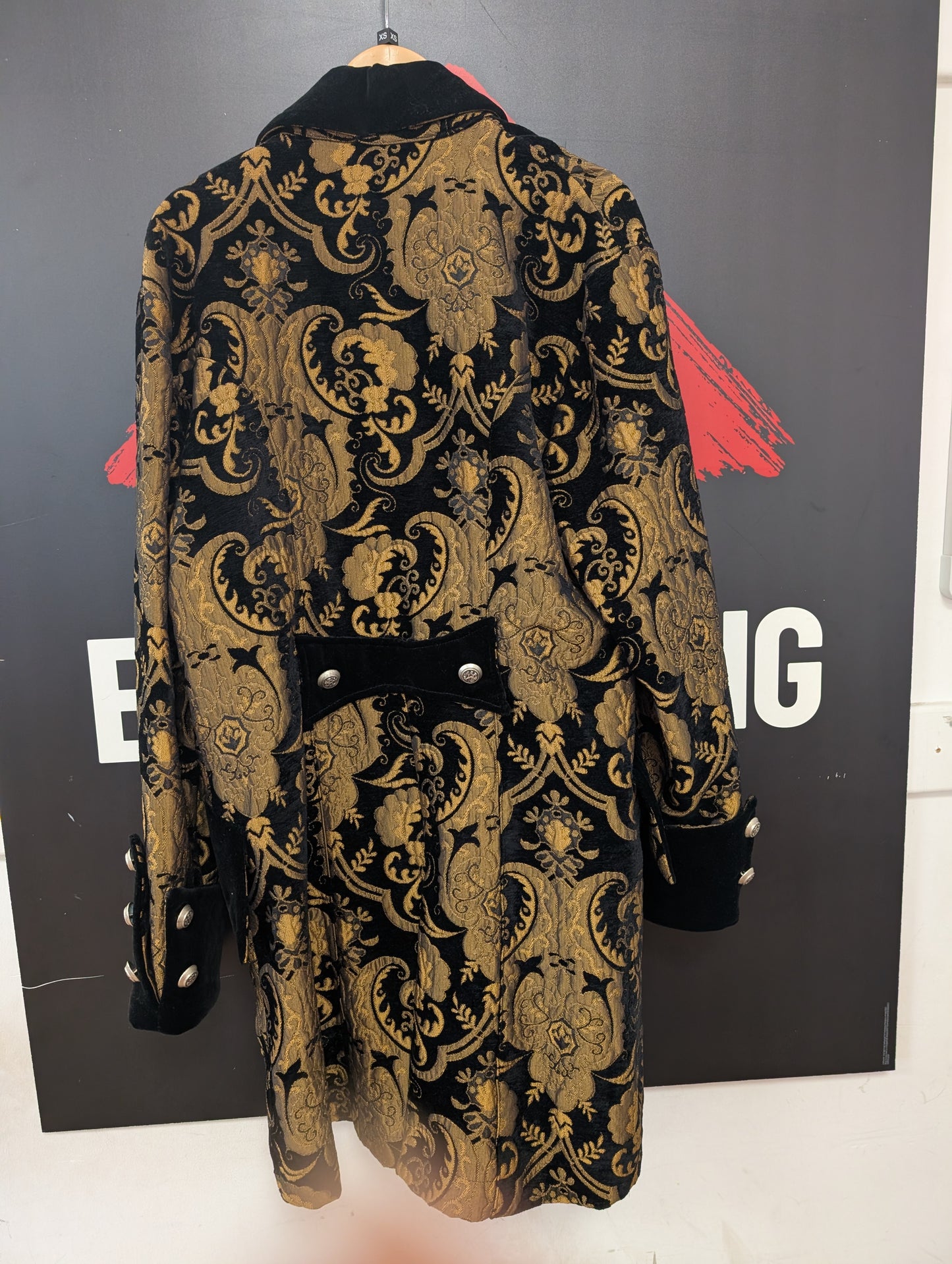 90s Shrine Hollywood Black/Gold Tailcoat Size XL