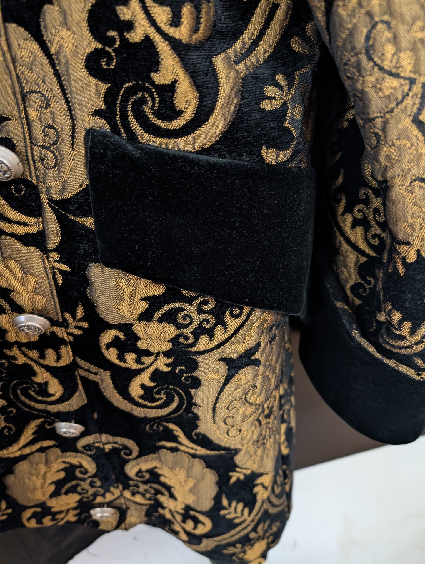 90s Shrine Hollywood Black/Gold Tailcoat Size XL