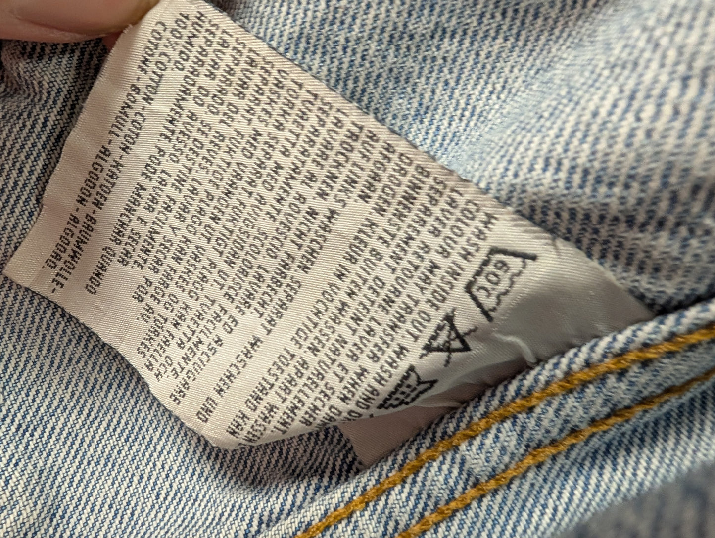 Levi's Blue Denim Trucker Jacket Size M