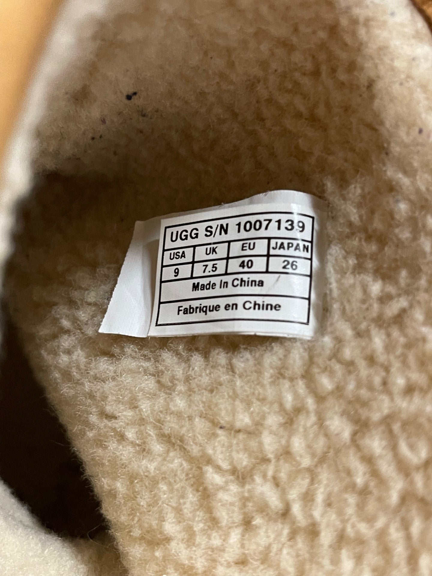 Ugg size clearance 9 uk