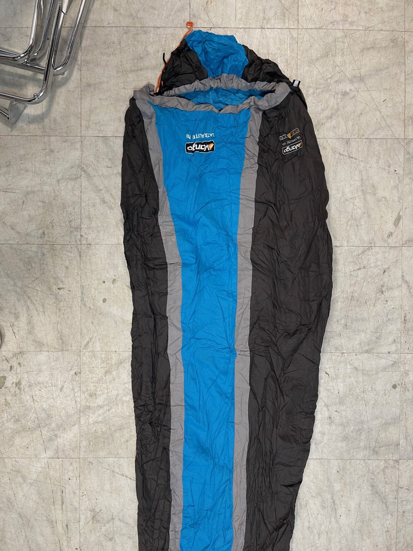 Vango Black and Blue Ultralite 100 Sleeping Bag