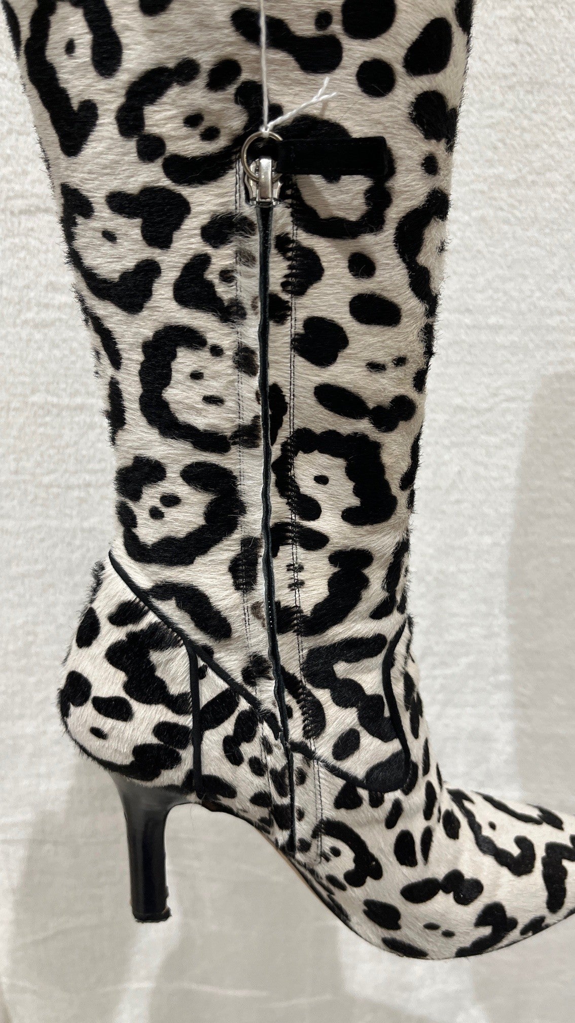 Manolo Blahnik Leopard Print Calf Hair Knee-High Boots Women’s Size 37
