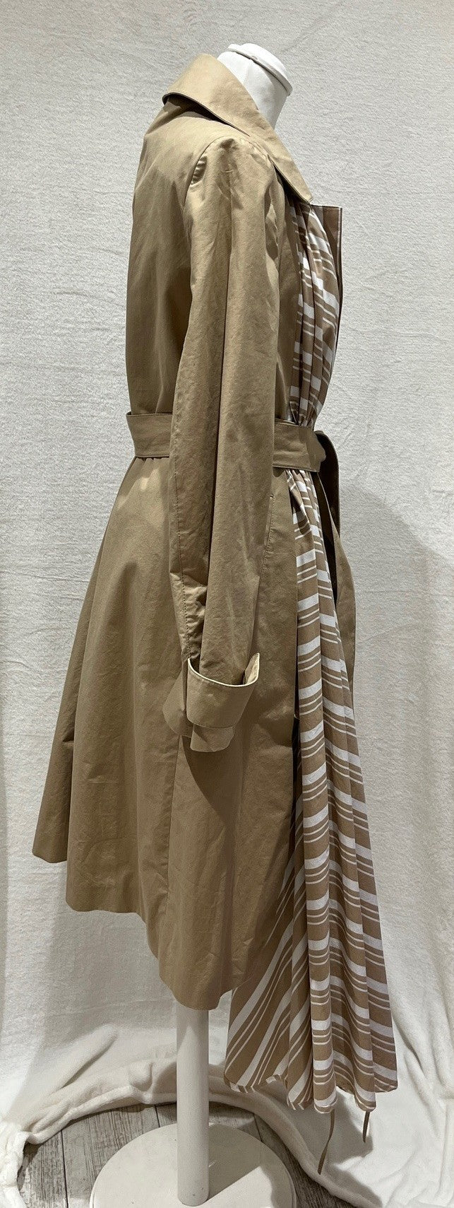 BESFXXK Trench Coat Size M